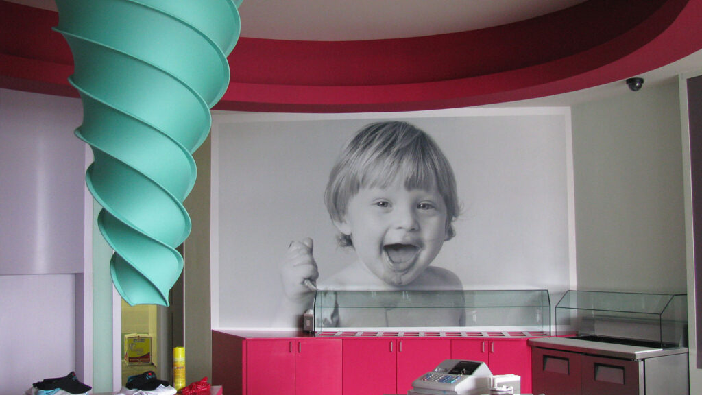 Ice Cream Shop - Twist Yogurt - Wall Graphics - Digital Printing - Vinyl - Large Format Printing - Interior Wall Graphics - Wall Mural